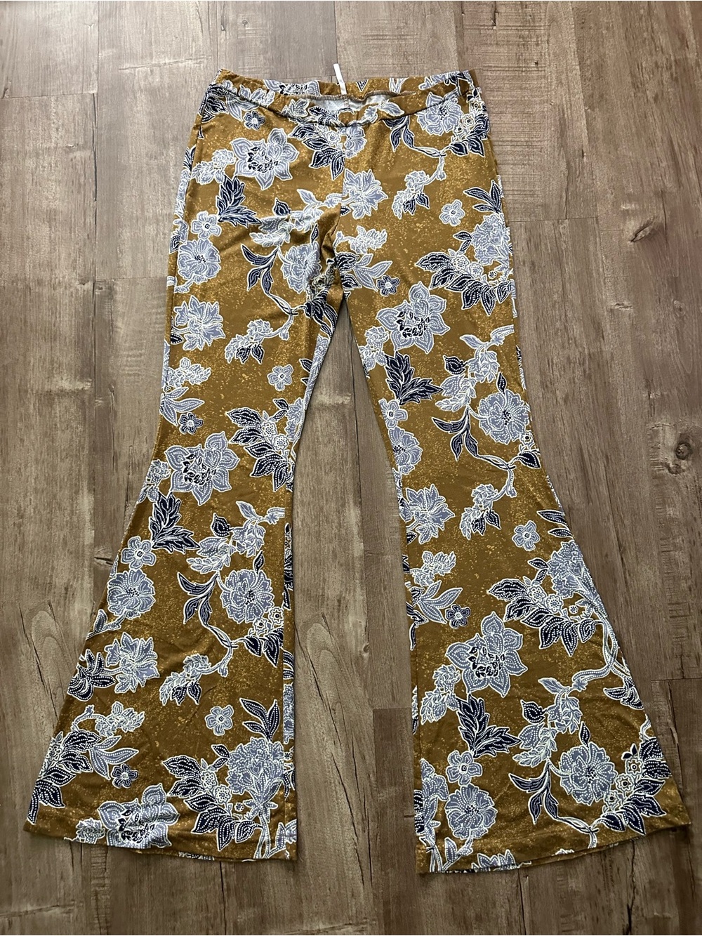 Free People Make a Statement Flare Pant (Bronze Combo) - Large - Picture 2 of 4